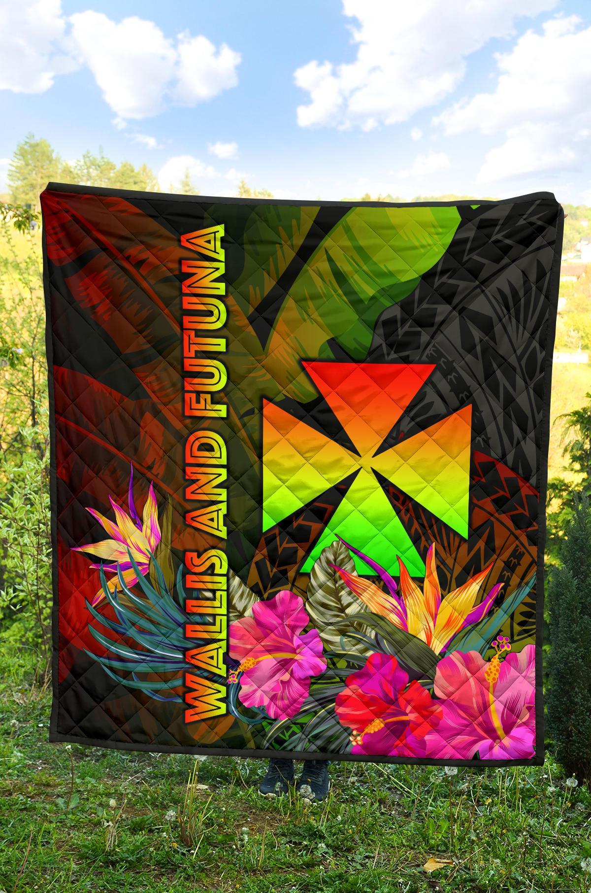 Wallis and Futuna Polynesian Premium Quilt - Hibiscus and Banana Leaves - Polynesian Pride