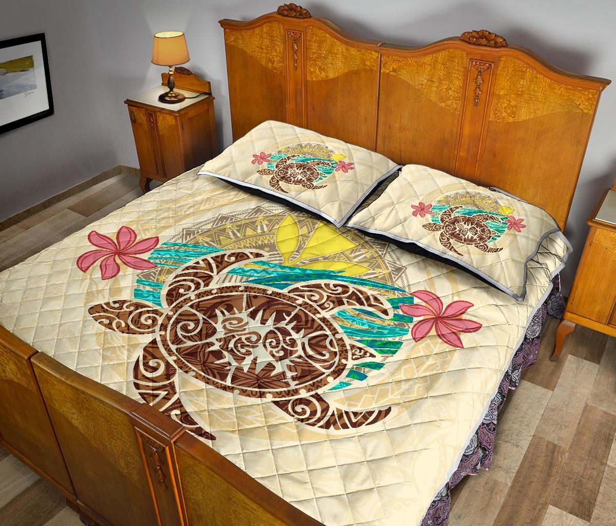 Kanaka Maoli (Hawaii) Quilt Bed Set - Turtle Polynesian Flower Tattoo Beige - Polynesian Pride
