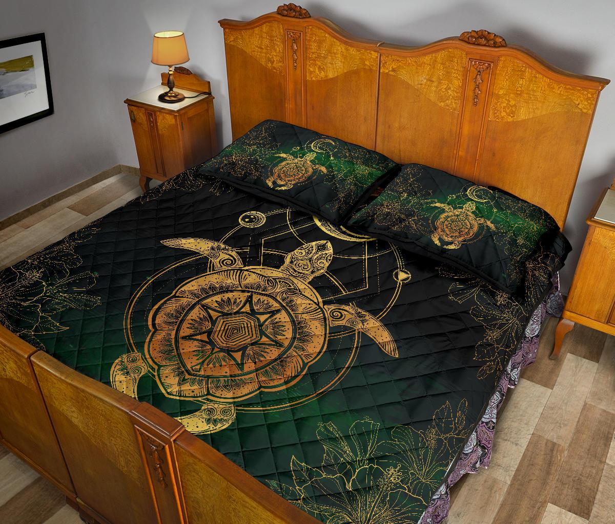 Turtle Hibiscus Golden Galaxy Quilt Bed Set - Polynesian Pride
