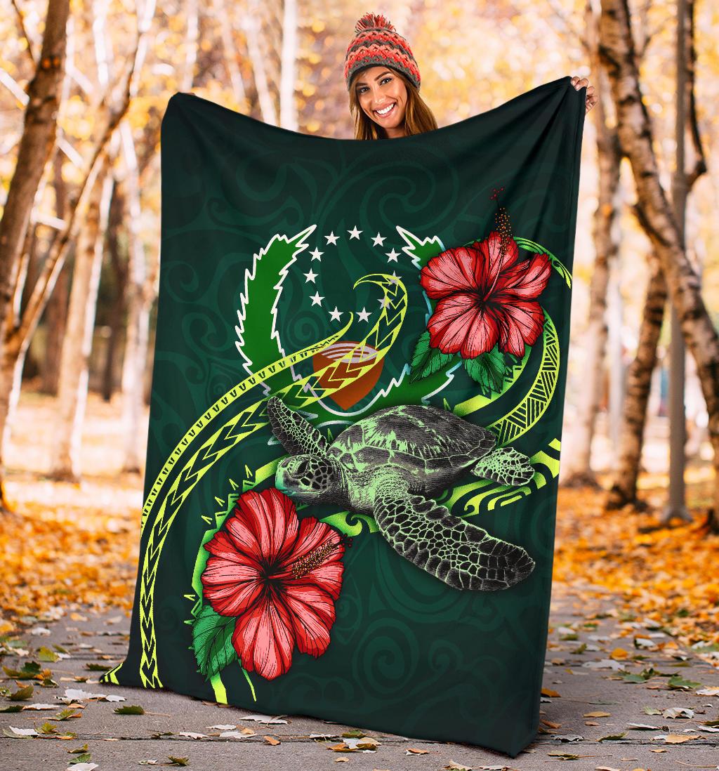 Pohnpei Polynesian Premium Blanket - Green Turtle Hibiscus - Polynesian Pride