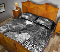 Marshall Islands Custom Personalised Quilt Bed Set - Humpback Whale with Tropical Flowers (White) - Polynesian Pride