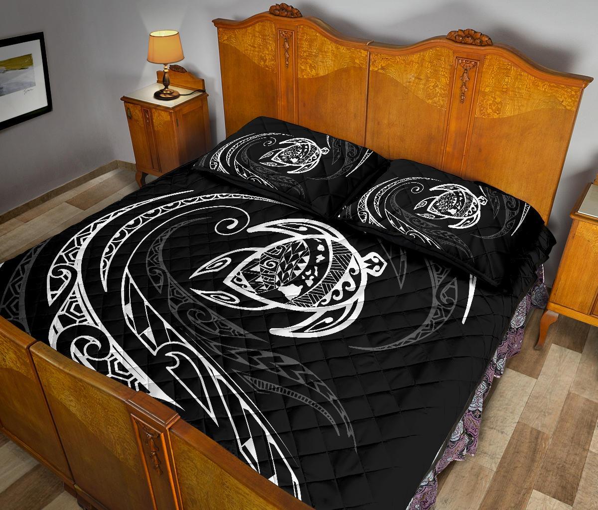 Hawaii Turtle Quilt Bed Set - White - Frida Style - Polynesian Pride