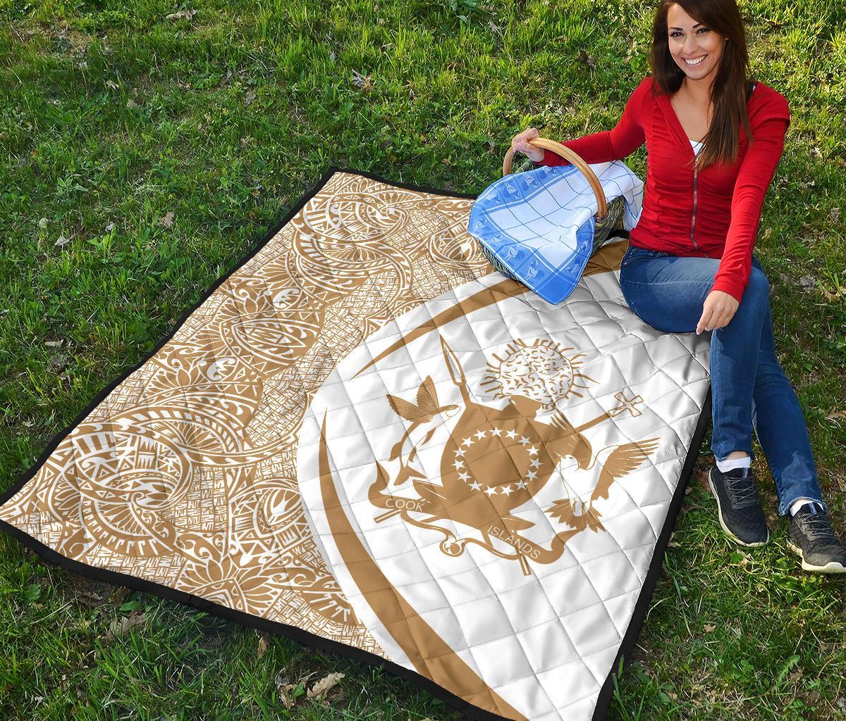 Cook Islands Coat Of Arms Polynesian Premium Quilt - Circle Style - 03 - Polynesian Pride