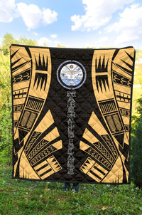 Marshall Islands Premium Quilt - Marshall Islands Seal Polynesian Gold Tattoo - Polynesian Pride