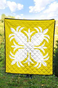 Hawaiian Premium Quilt Royal Pattern - Yellow - A2 Style - Polynesian Pride