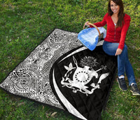Cook Islands Coat Of Arms Polynesian Premium Quilt - Circle Style - 01 - Polynesian Pride