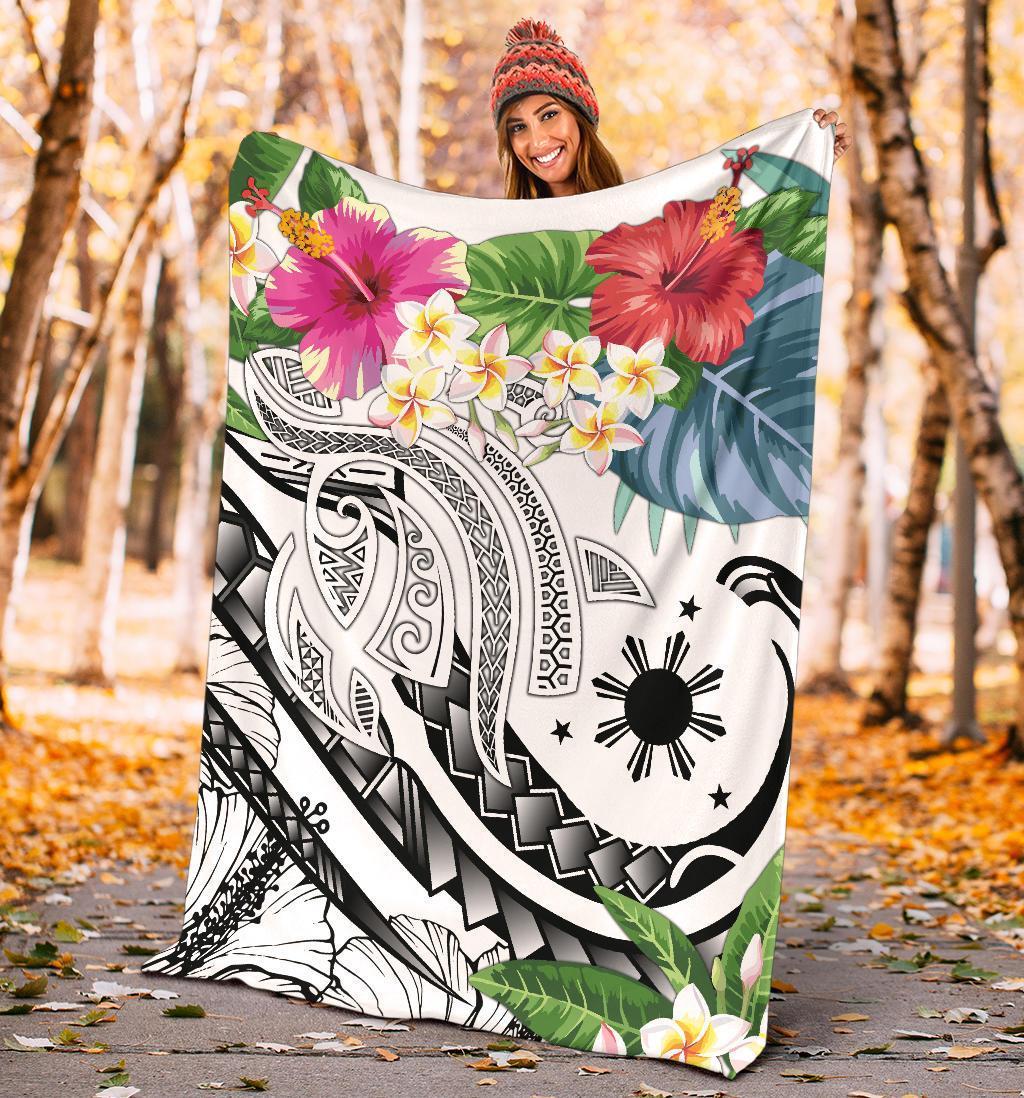 The Philippines Premium Blanket - Summer Plumeria (White) - Polynesian Pride