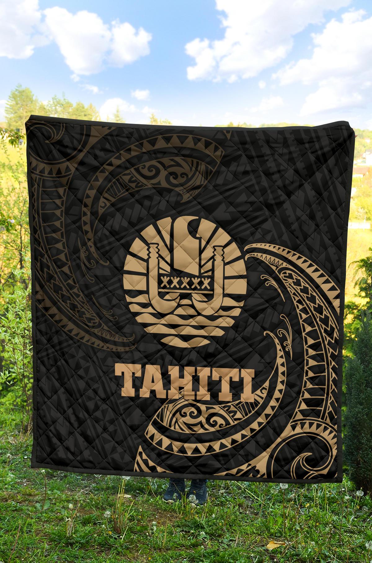 Tahiti Polynesian Premium Quilt - Gold Tribal Wave - Polynesian Pride