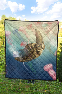 Hawaii Turtle And Jellyfish In Deep Sea Moana Premium Quilt - Polynesian Pride