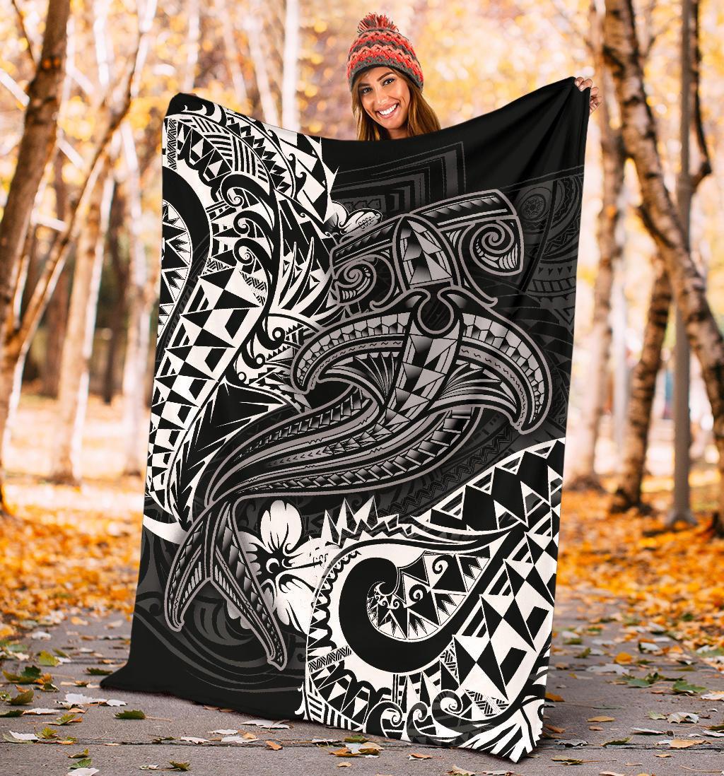 Polynesian Premium Blanket - White Shark Polynesian Tattoo - Polynesian Pride