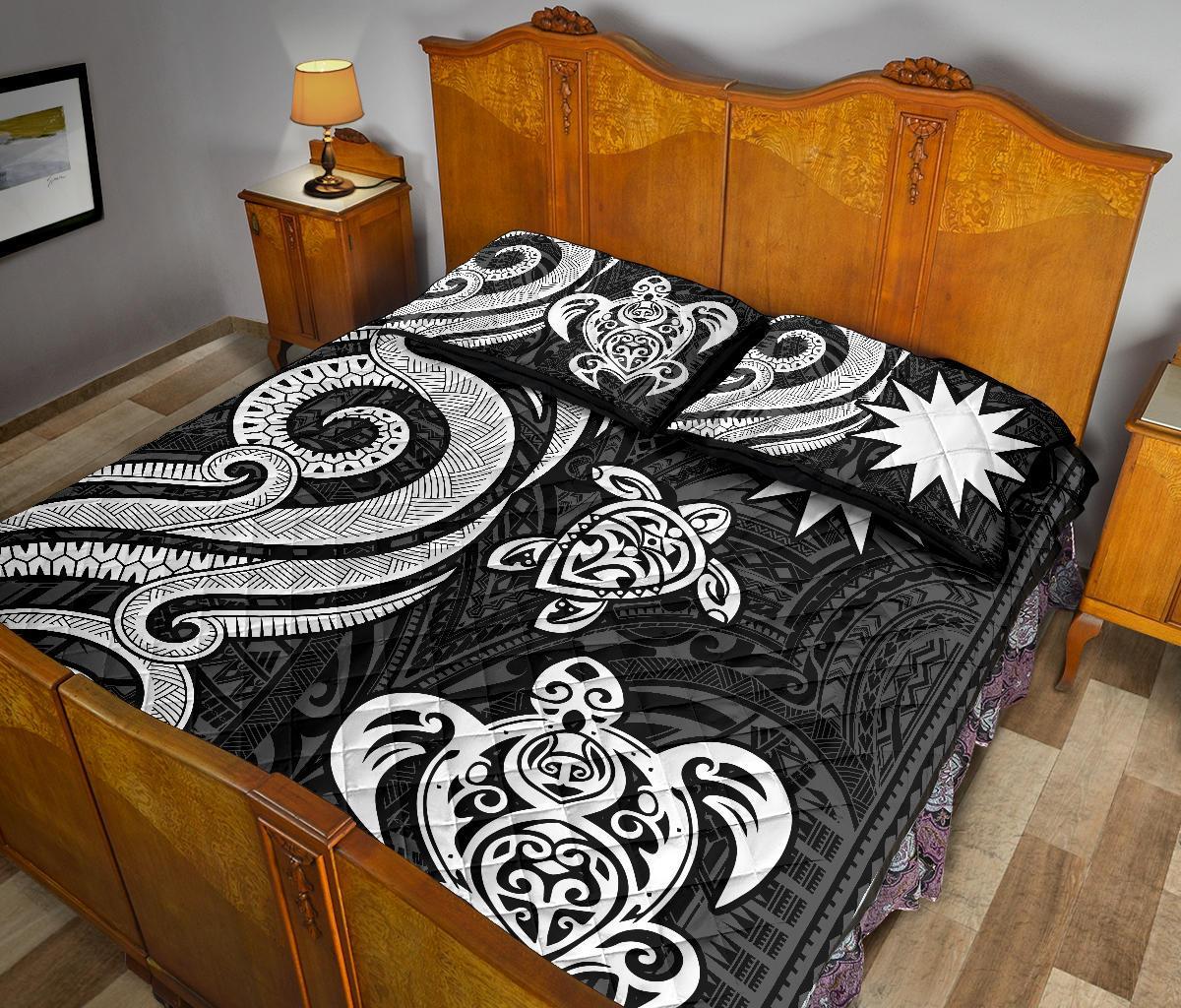 Nauru Quilt Bed Set - White Tentacle Turtle - Polynesian Pride