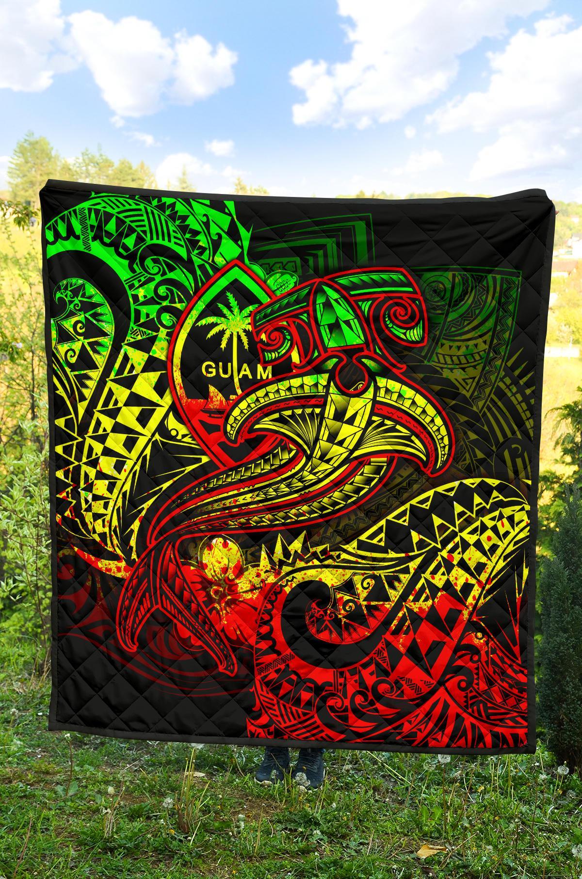 Guam Polynesian Premium Quilt - Reggae Shark Polynesian Tattoo - Polynesian Pride