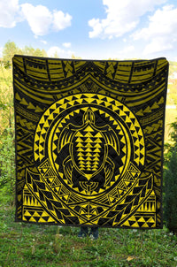 Hawaiian Kakau Honu Arc Yellow Polynesian Premium Quilt - Polynesian Pride
