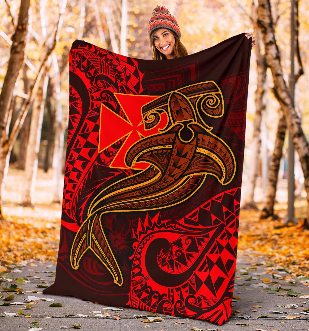 Polynesian Wallis and Futuna Premium Blanket - Red Shark Polynesian Tattoo - Polynesian Pride