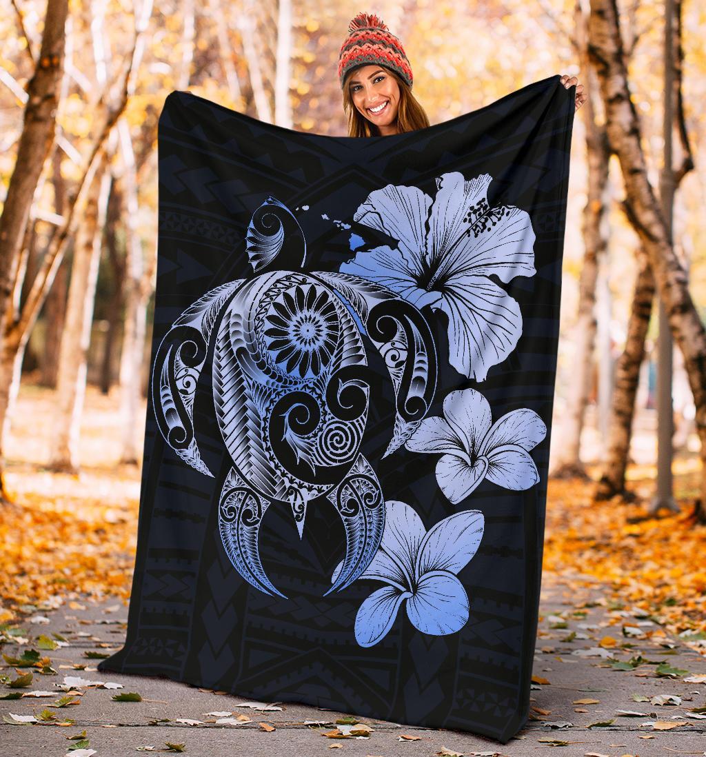 Hibiscus Plumeria Mix Polynesian Blue Turtle Premium Blanket - Polynesian Pride