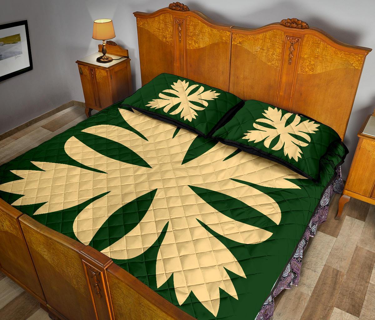 Hawaiian Royal Pattern Quilt Bed Set - Green - C3 Style - Polynesian Pride