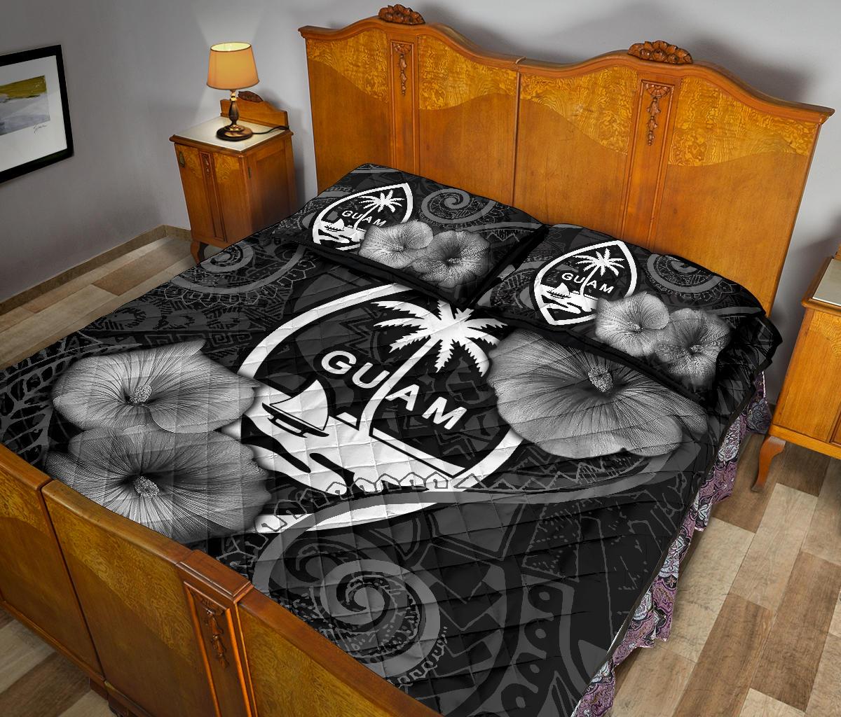 Guam Polynesian Quilt Bed Set - Guam Coat Of Arms & Black Hibiscus - Polynesian Pride