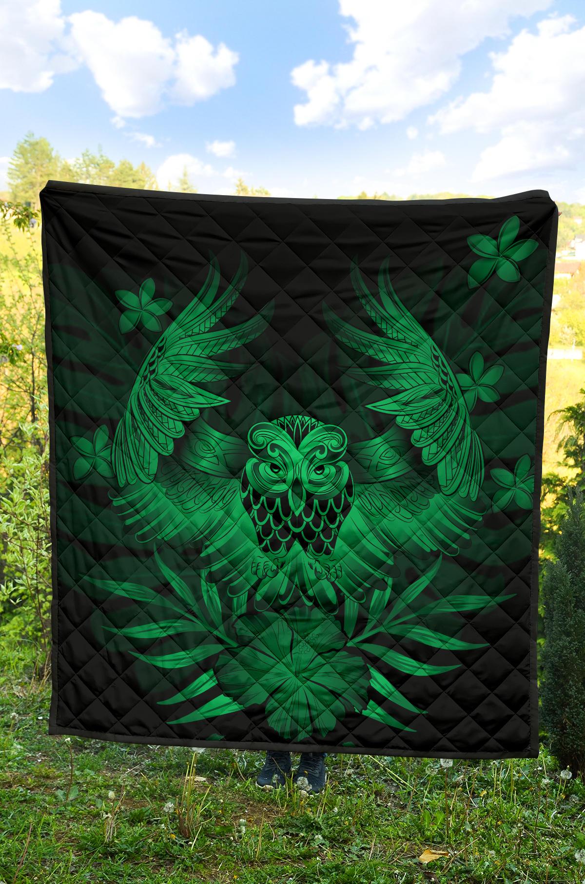 Hawaii Owl Hibiscus Plumeria Premium Quilt - Green - Polynesian Pride