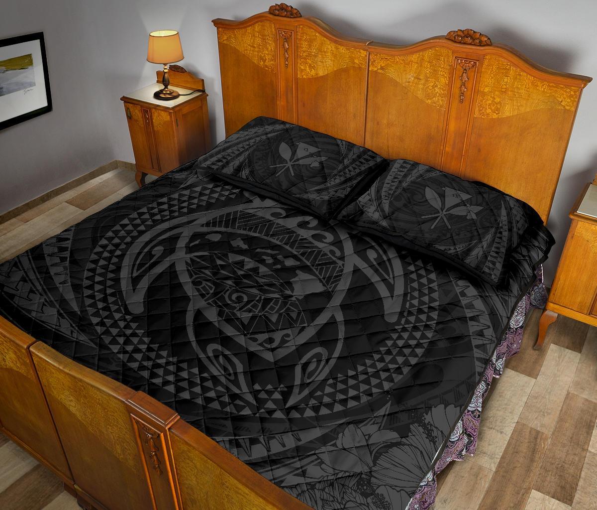 Hawaiian Kanaka Honu Hibiscus Tornando Gray Polynesian Quilt Bed Set - Polynesian Pride