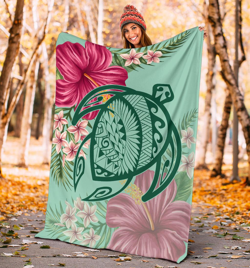 Hawaii Turtle Hibiscus Plumeria Premium Blanket - Hug Style - Polynesian Pride