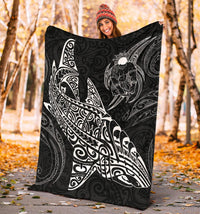 Shark Polynesian Blanket - Polynesian Tattoo Black - Polynesian Pride
