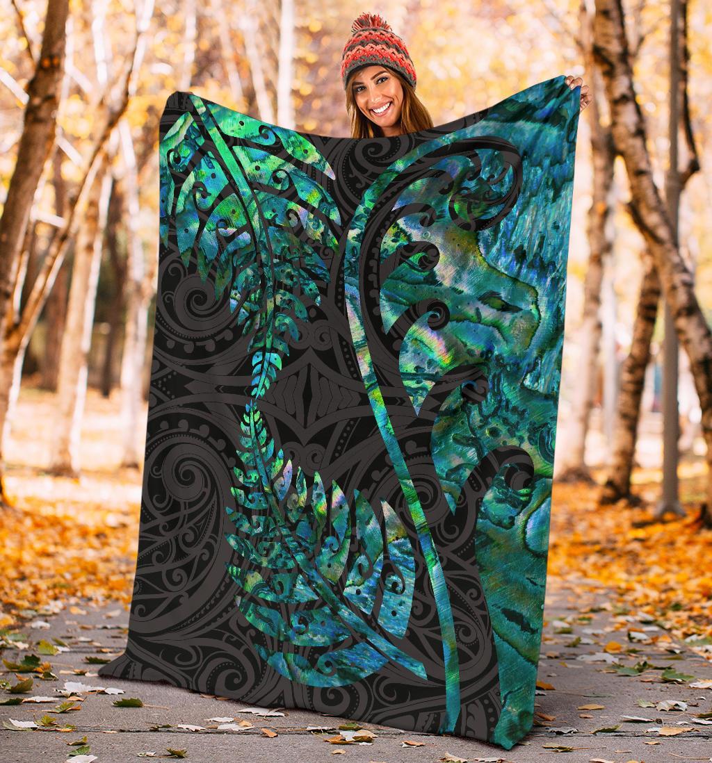 Aotearoa Maori Premium Blanket Silver Fern Koru Vibes - Polynesian Pride