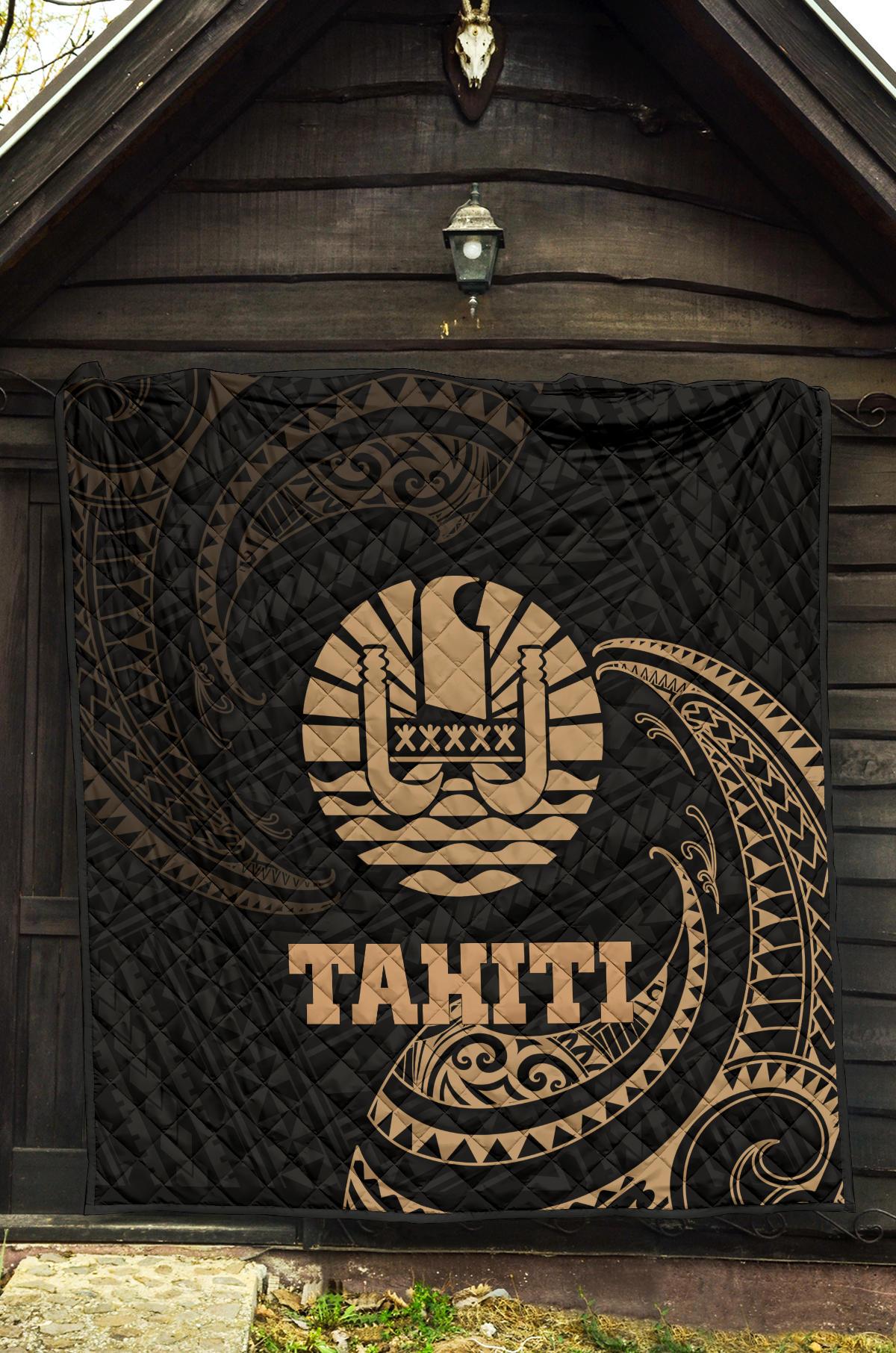 Tahiti Polynesian Premium Quilt - Gold Tribal Wave - Polynesian Pride