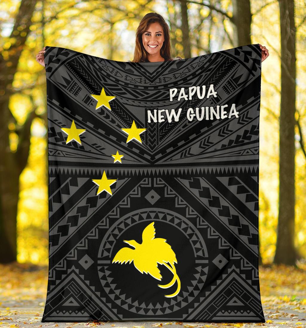 Papua New Guinea Premium Blanket - Flag With Polynesian Patterns (Black) - Polynesian Pride