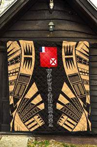 Wallis And Futuna Premium Quilt - Wallis And Futuna Coat Of Arms Polynesian Gold Tattoo Red - Polynesian Pride