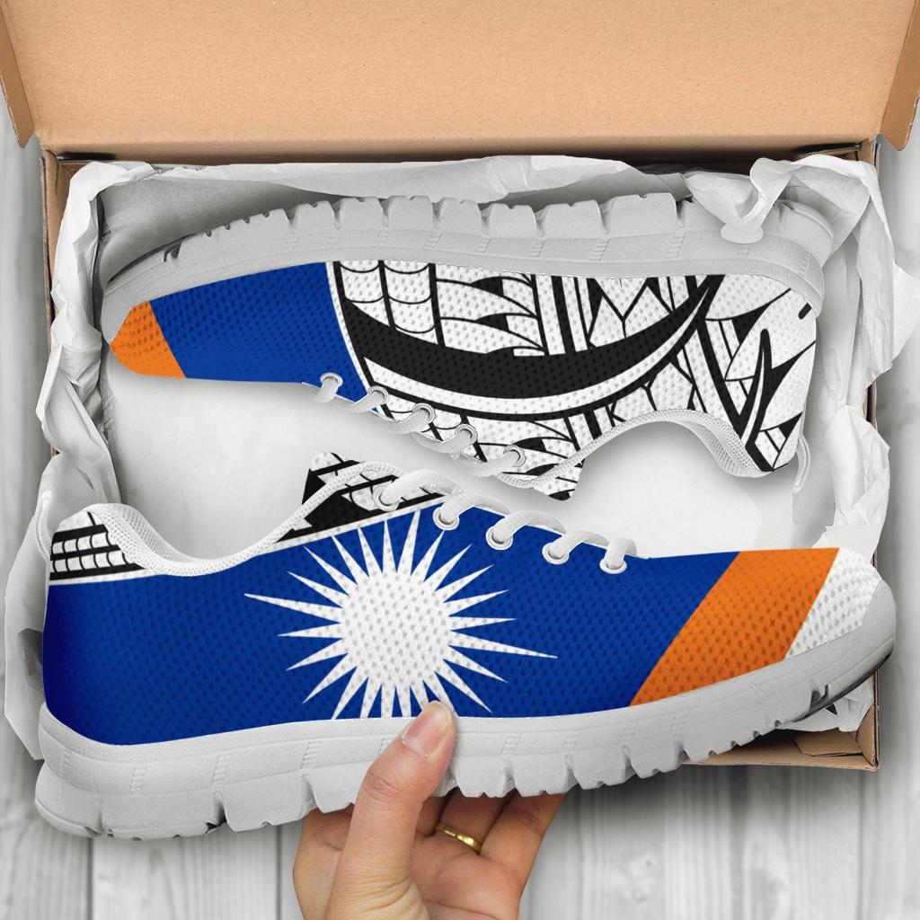 Marshall Islands Sneakers - Ginger Lei Pattern - Polynesian Pride