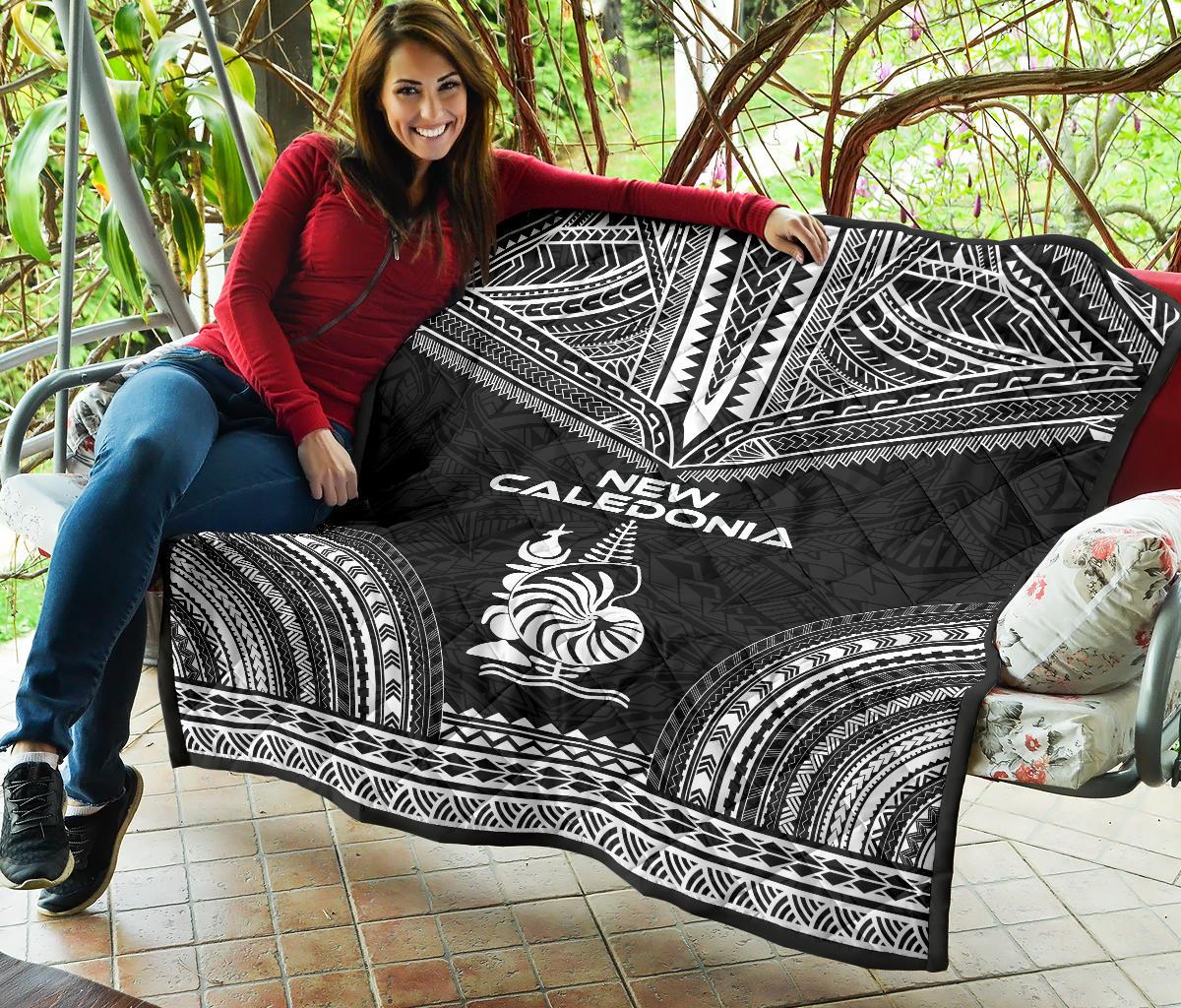 New Caledonia Premium Quilt - New Caledonia Coat Of Arms Polynesian Chief Black Version - Polynesian Pride