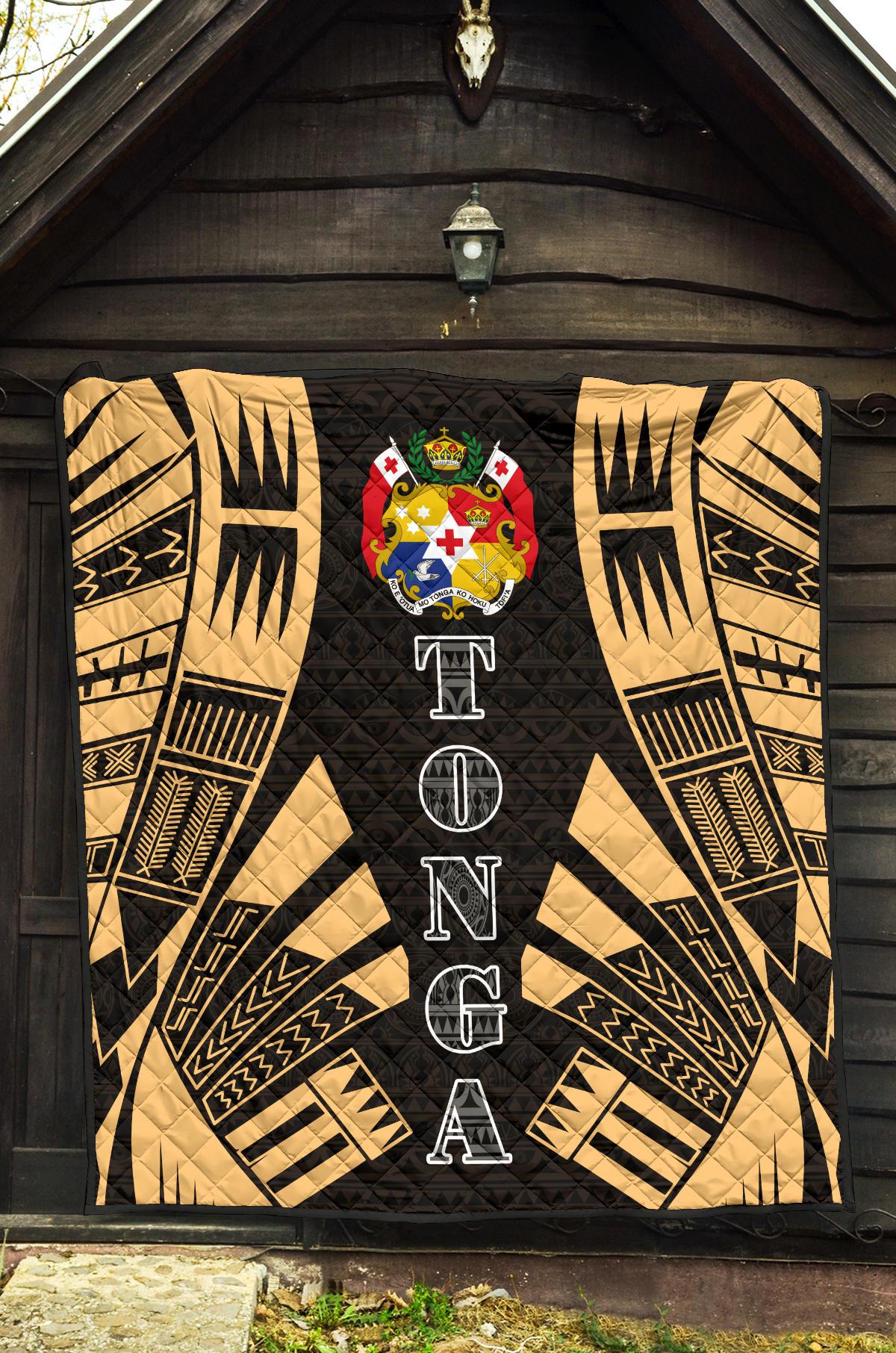 Tonga Premium Quilt - Tonga Coat Of Arms Polynesian Gold Tattoo - Polynesian Pride
