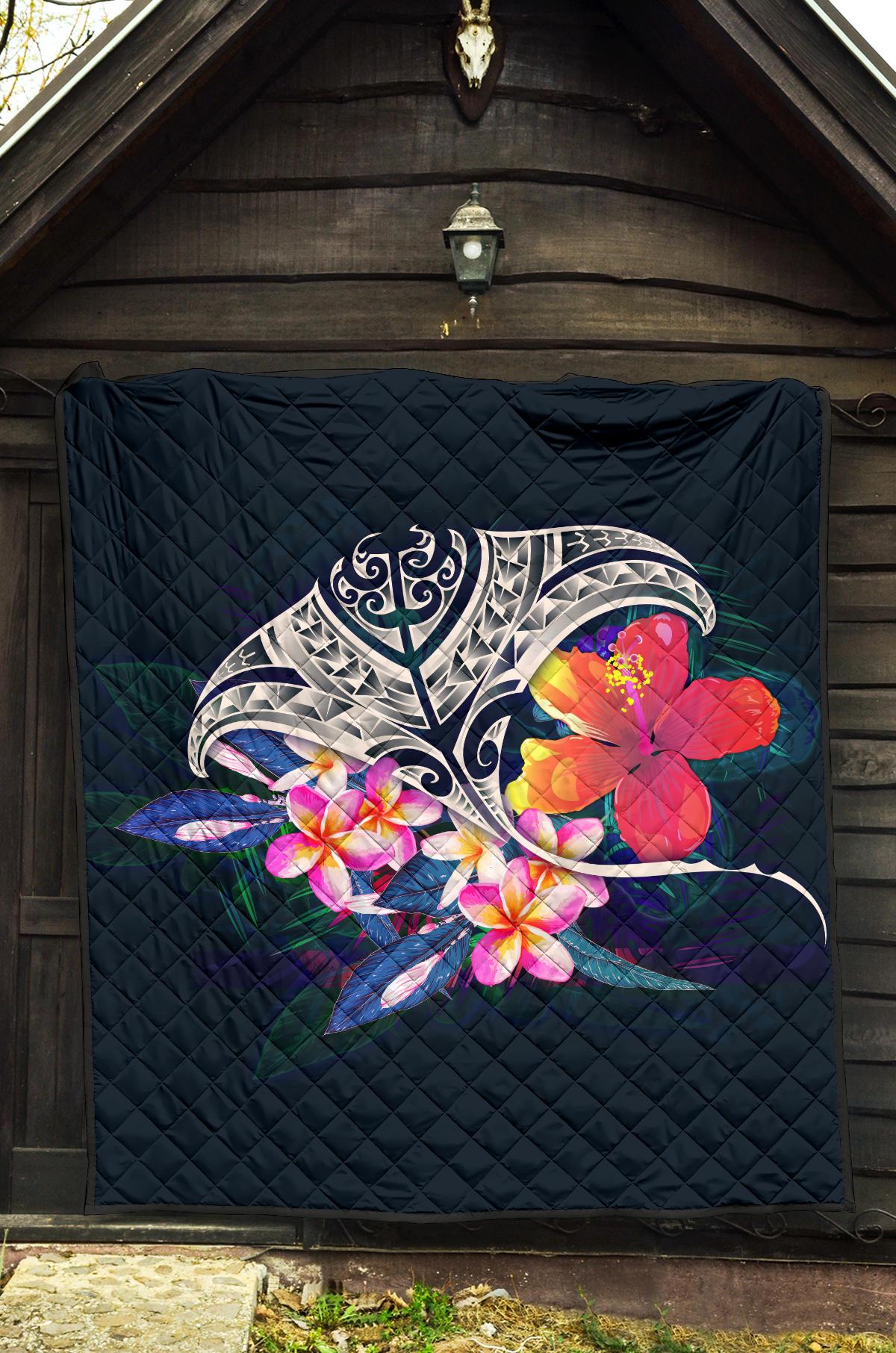 Polynesian Premium Quilt - Manta Ray And Hibiscus - Polynesian Pride
