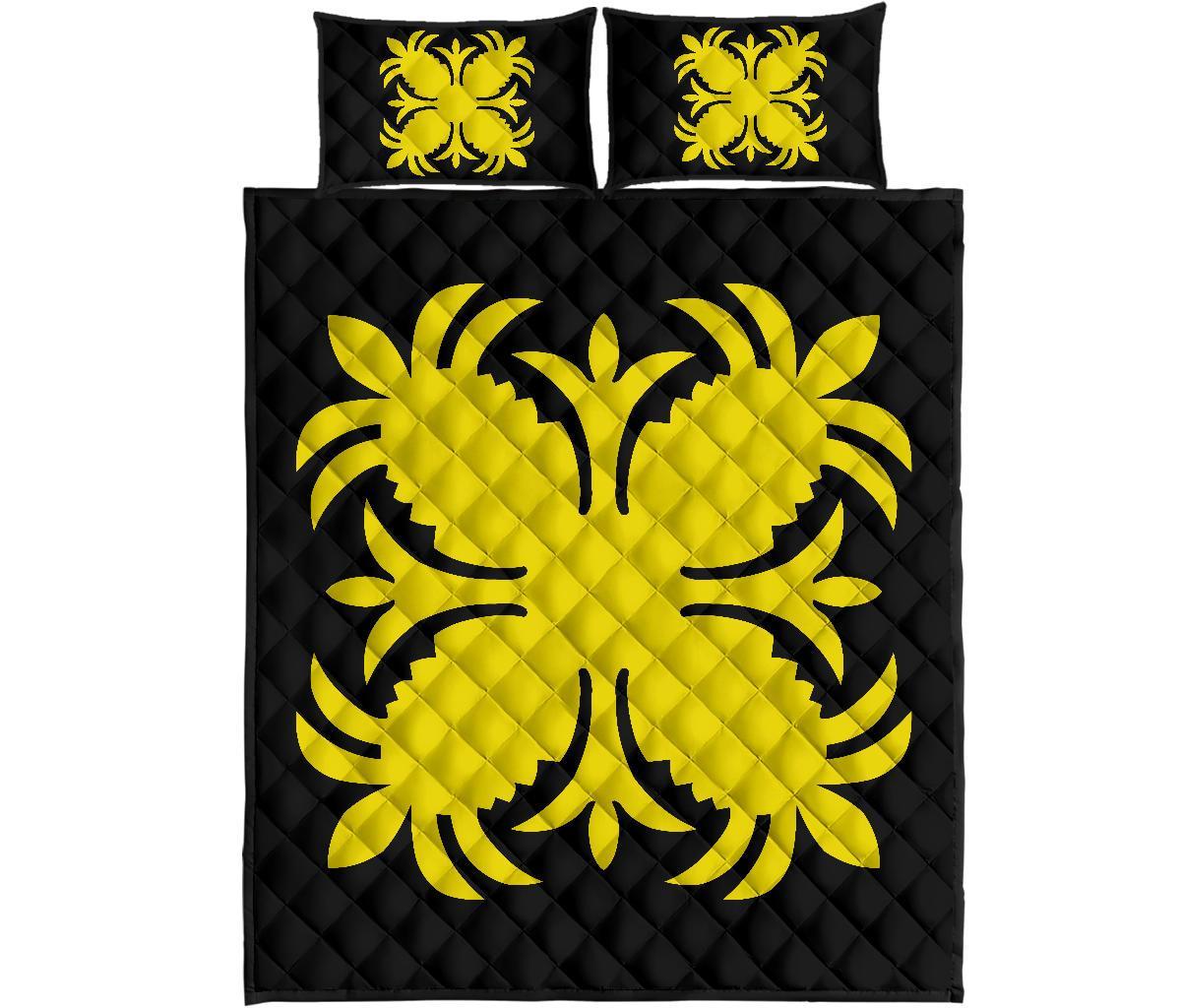Hawaiian Quilt Bed Set Royal Pattern - Black And Yellow - A2 Style - Polynesian Pride