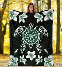 Hawaiian Greenie Turtle Plumeria Blanket - Polynesian Pride