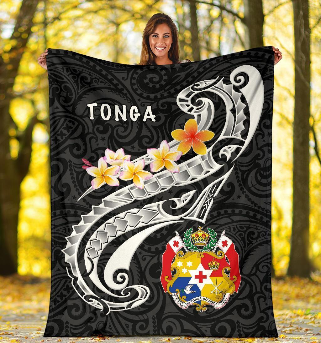 Tonga Premium Blanket - Tonga Seal Polynesian Patterns Plumeria (Black) - Polynesian Pride