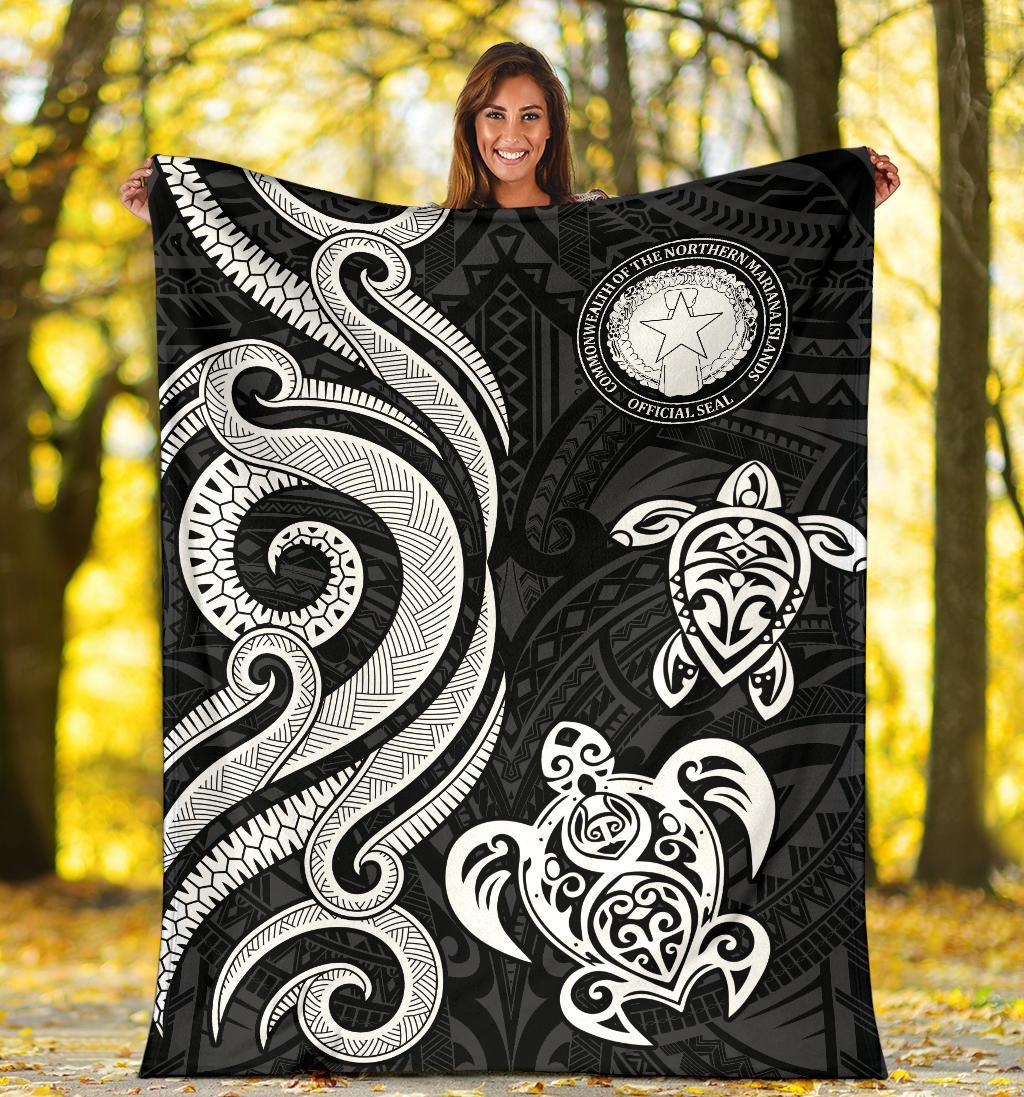 Northern Mariana Premium Blanket - Tentacle Turtle White - Polynesian Pride