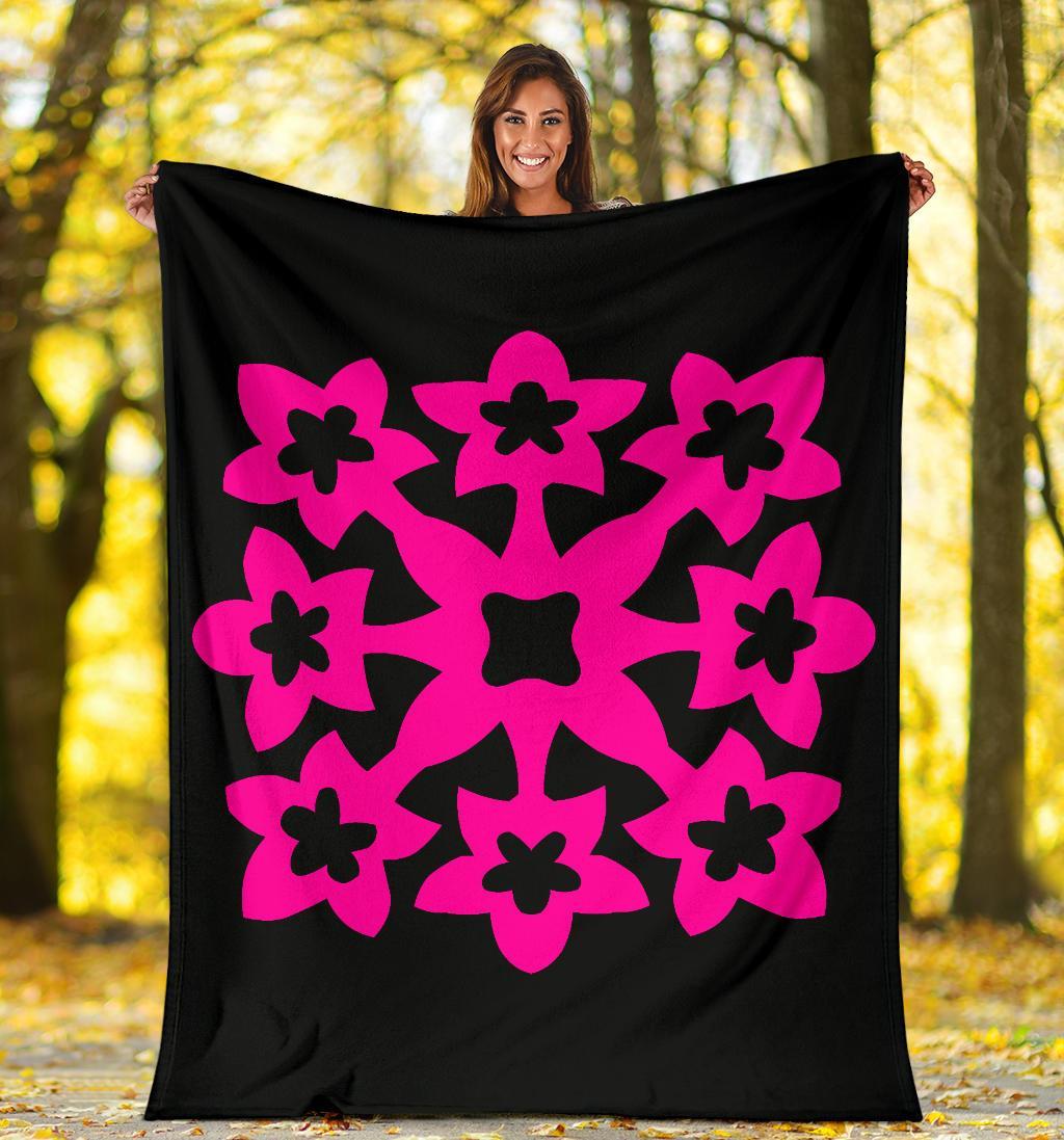 Hawaiian Premium Blanket Royal Pattern - Black And Pink - A1 Style - Polynesian Pride