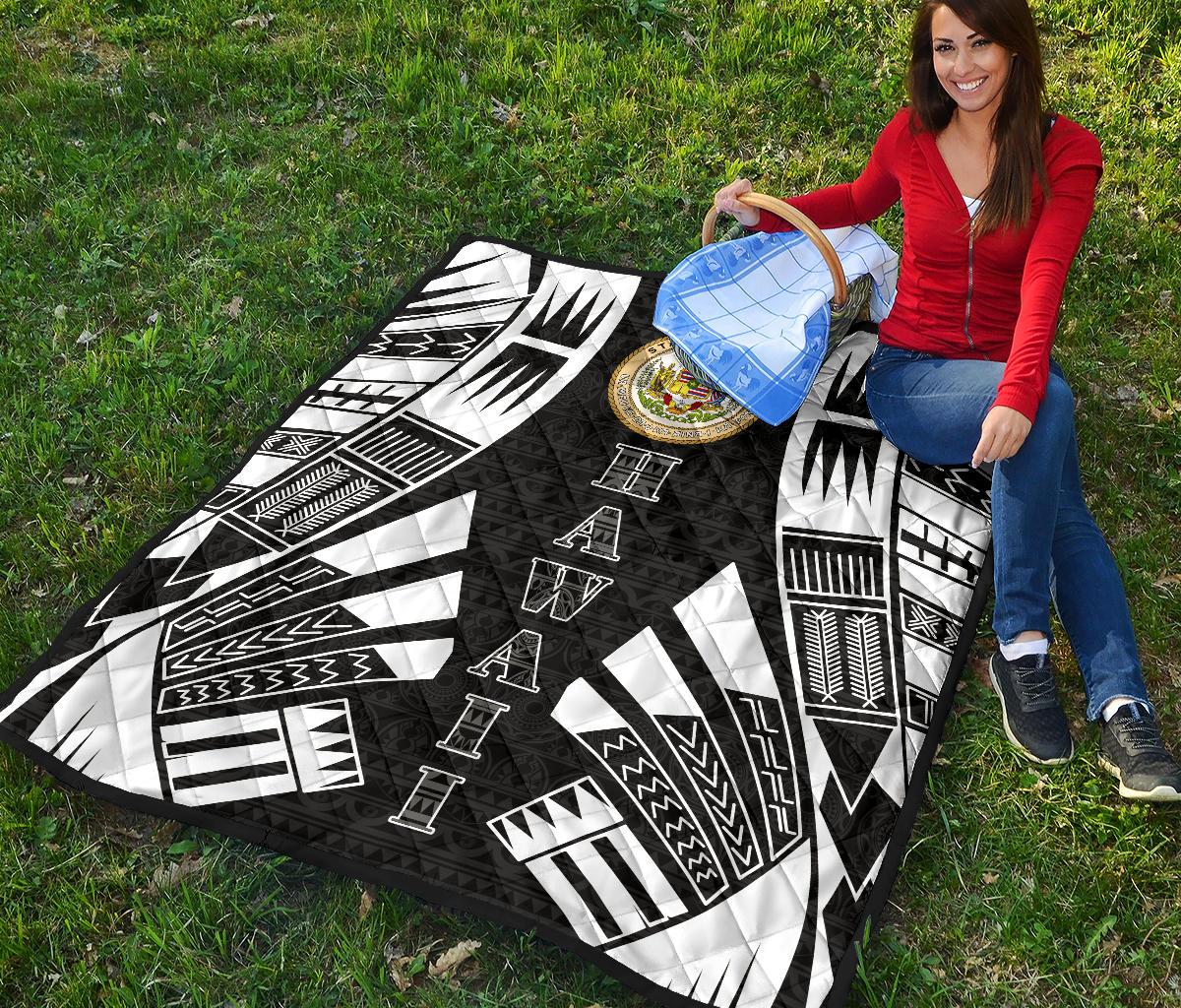 Hawaii Premium Quilt - Hawaii Seal Polynesian White Tattoo (Black) - Polynesian Pride