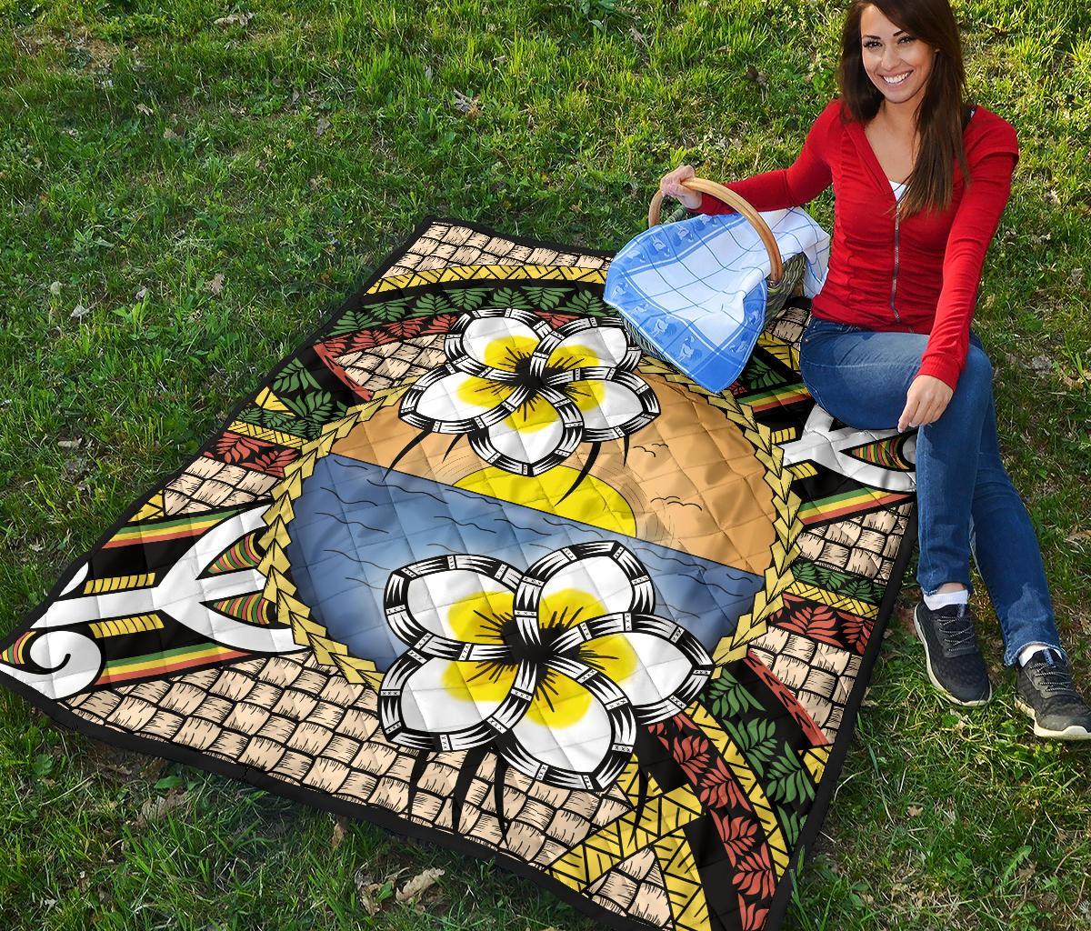 Hawaii Plumeria Pattern Limited Premium Quilt - Polynesian Pride