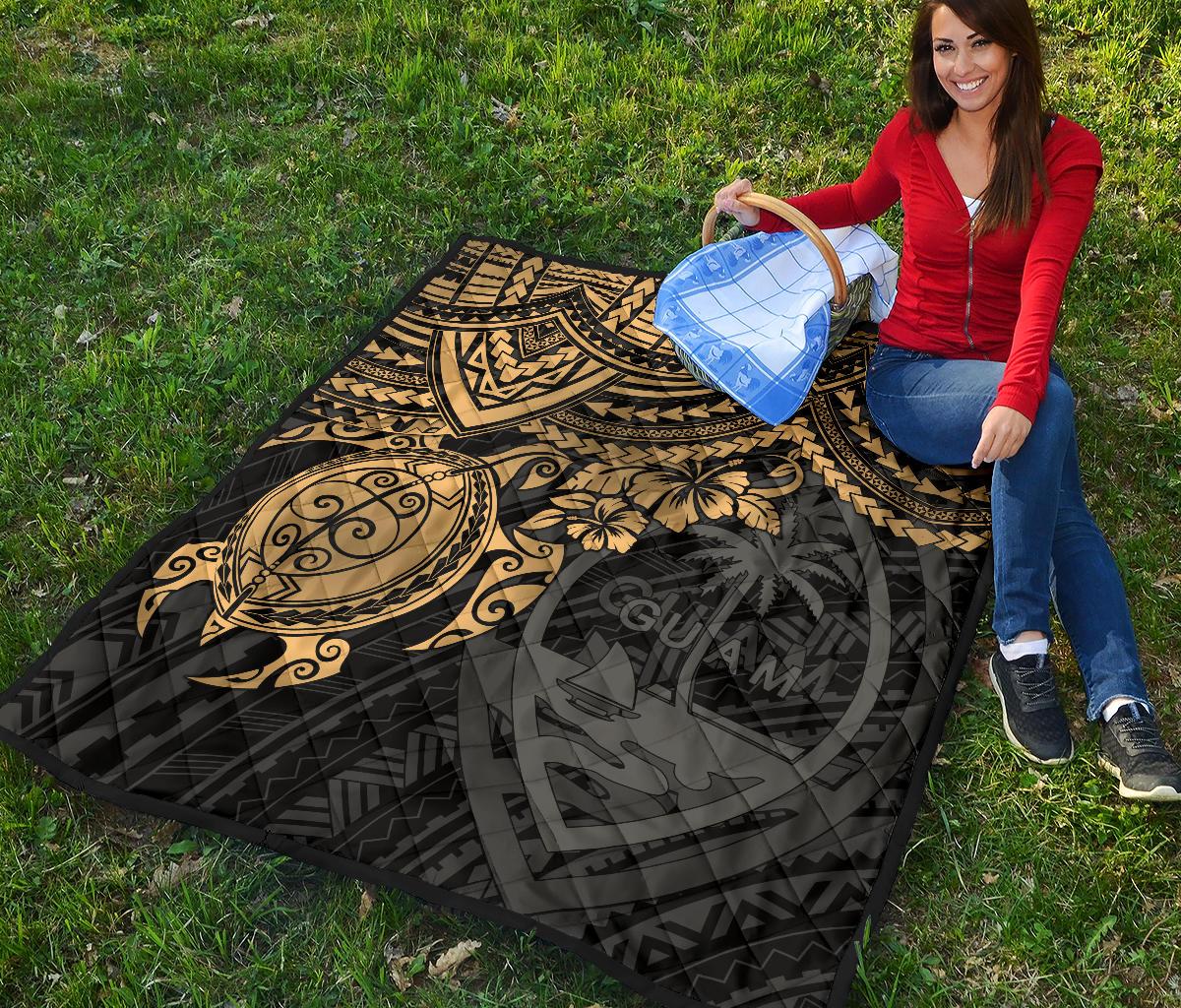 Guam Polynesian Premium Quilt - Guam Coat Of Arms & Golden Turtle Hibiscus - Polynesian Pride