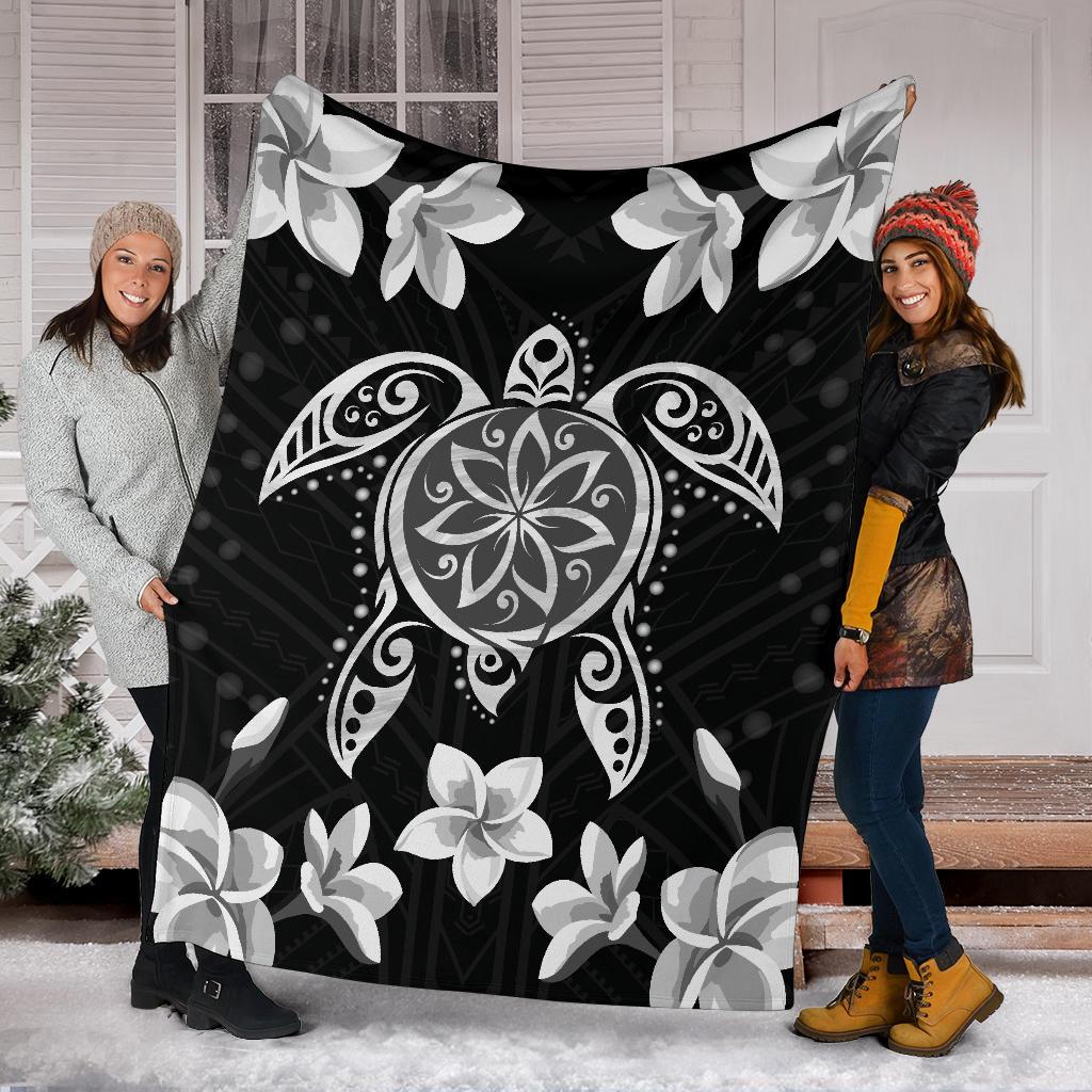 Hawaiian Silver Turtle Plumeria Blanket - Polynesian Pride
