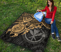 Hawaii Polynesian Premium Quilt - Kanaka Maoli & Gold Turtle Hibiscus - Polynesian Pride