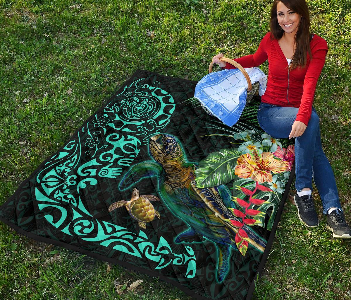 Tiki Polynesian Premium Quilt Turtle Hibiscus - Polynesian Pride