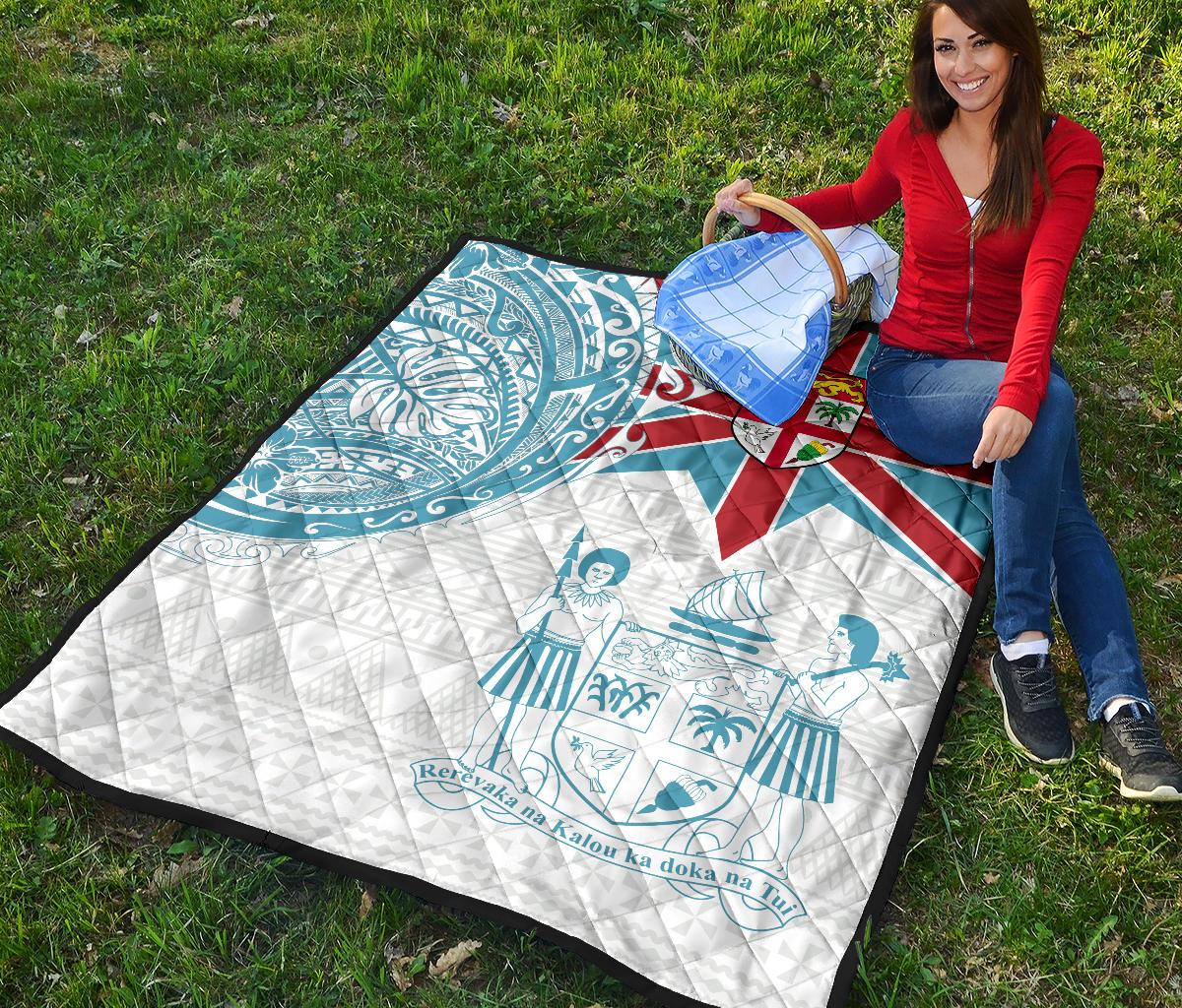 Fiji Polynesian Premium Quilt - Fiji Flag Fiji Flag with Coat of Arms - Polynesian Pride
