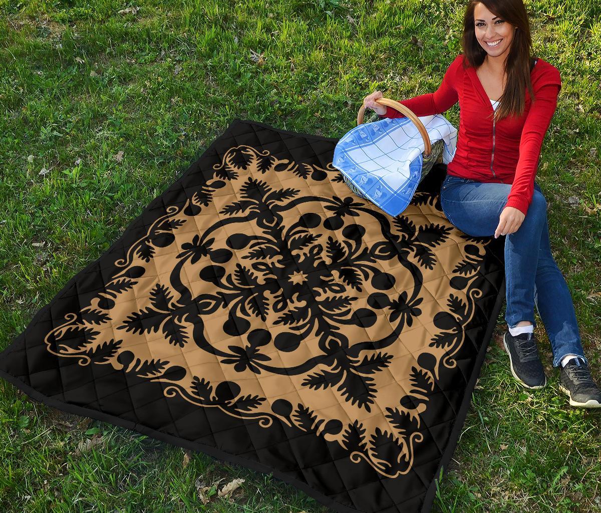 Hawaii Premium Quilt Royal Pattern - Black And Gold - Polynesian Pride