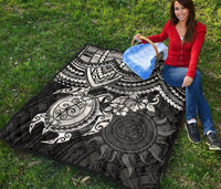 Polynesian Premium Quilt - Polynesian White Turtle Hibiscus - Polynesian Pride