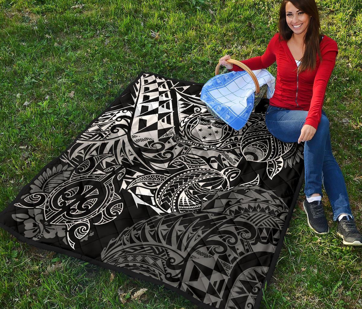 Samoa Polynesian Premium Quilt - White Turtle Flowing - Polynesian Pride