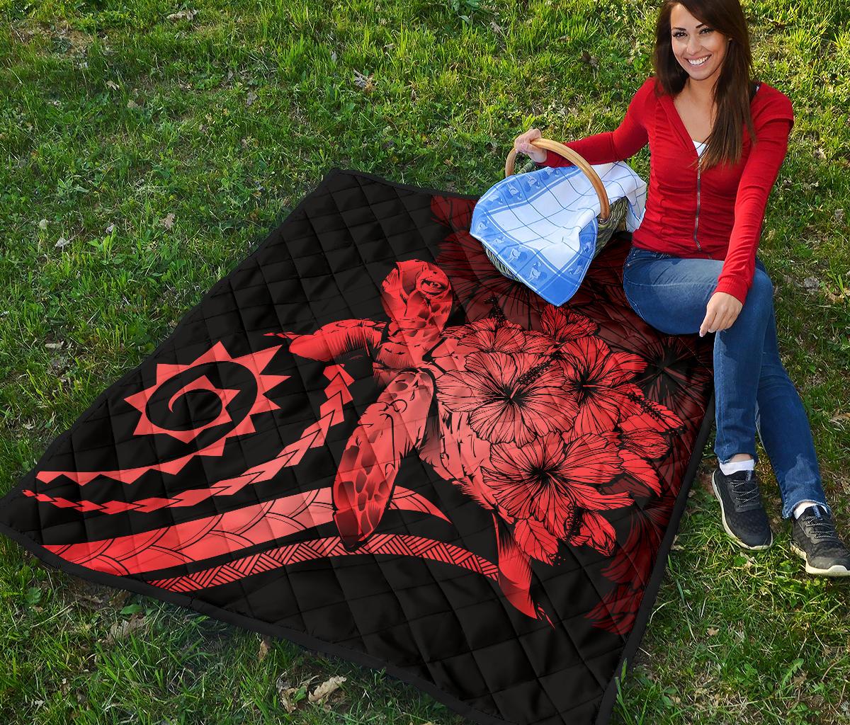 Hawaii Turtle Hibiscus Polynesian Vintage Premium Quilt - Blue - Polynesian Pride