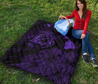 Hawaii Sea Turtle Is Swimming Toward Premium Quilt Purple - Polynesian Pride